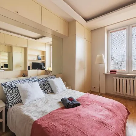 Plac Konstytucji 3 Prywatne Mieszkanie W Centrum Miasta 200m Od Metra Politechnika Samodzielne Zameldowanie! Self Check-in System *