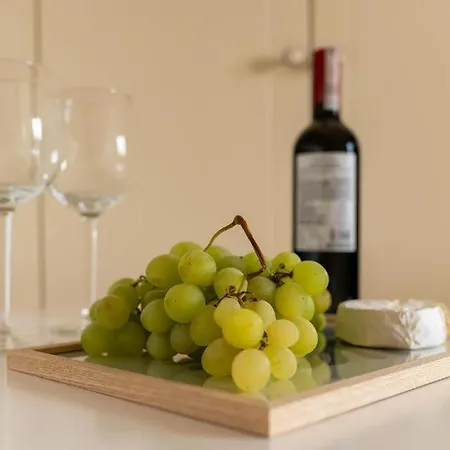 Plac Konstytucji 3 Prywatne Mieszkanie W Centrum Miasta 200m Od Metra Politechnika Samodzielne Zameldowanie! Self Check-in System Lägenhet